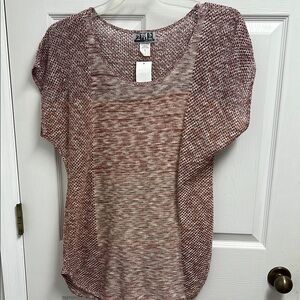 Women's lightweight Knit Top NWT